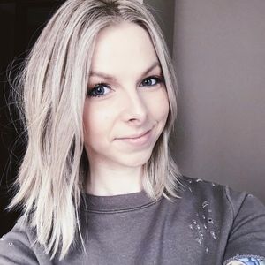 Meet your Posher, Elizabeth